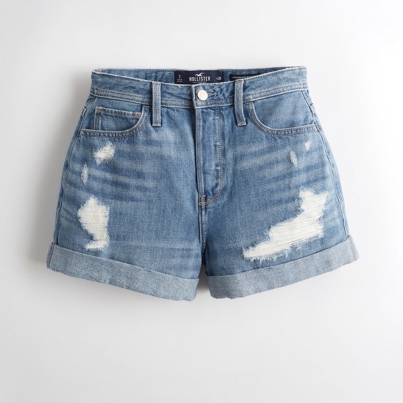 Hollister Ultra Highrise Denim Mom 